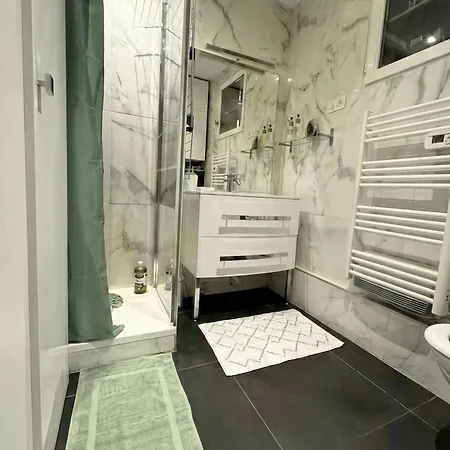 Appartement Appartement T2 Design Renove - Centre Historique - Wifi & Tout Equipe